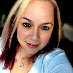 Stasha Jones - Model Photographer