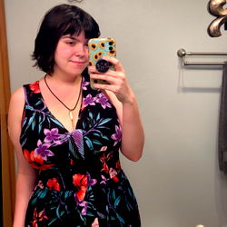 Addie, a fashion-forward model capturing attention in Seattle