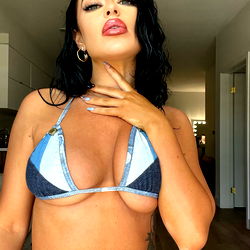 Attractive Onlyfans Model Jo in a Swimsuit