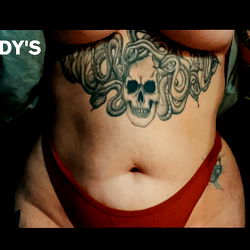 Ms. Medusa 🥀 photo