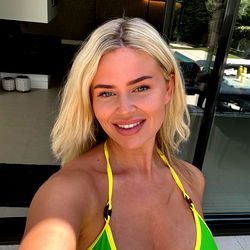 Lisa Catherina's Beach Ready in OnlyFans