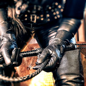 DivaZarah-MORE SEXY LEATHER (ONLY LIVE) photo