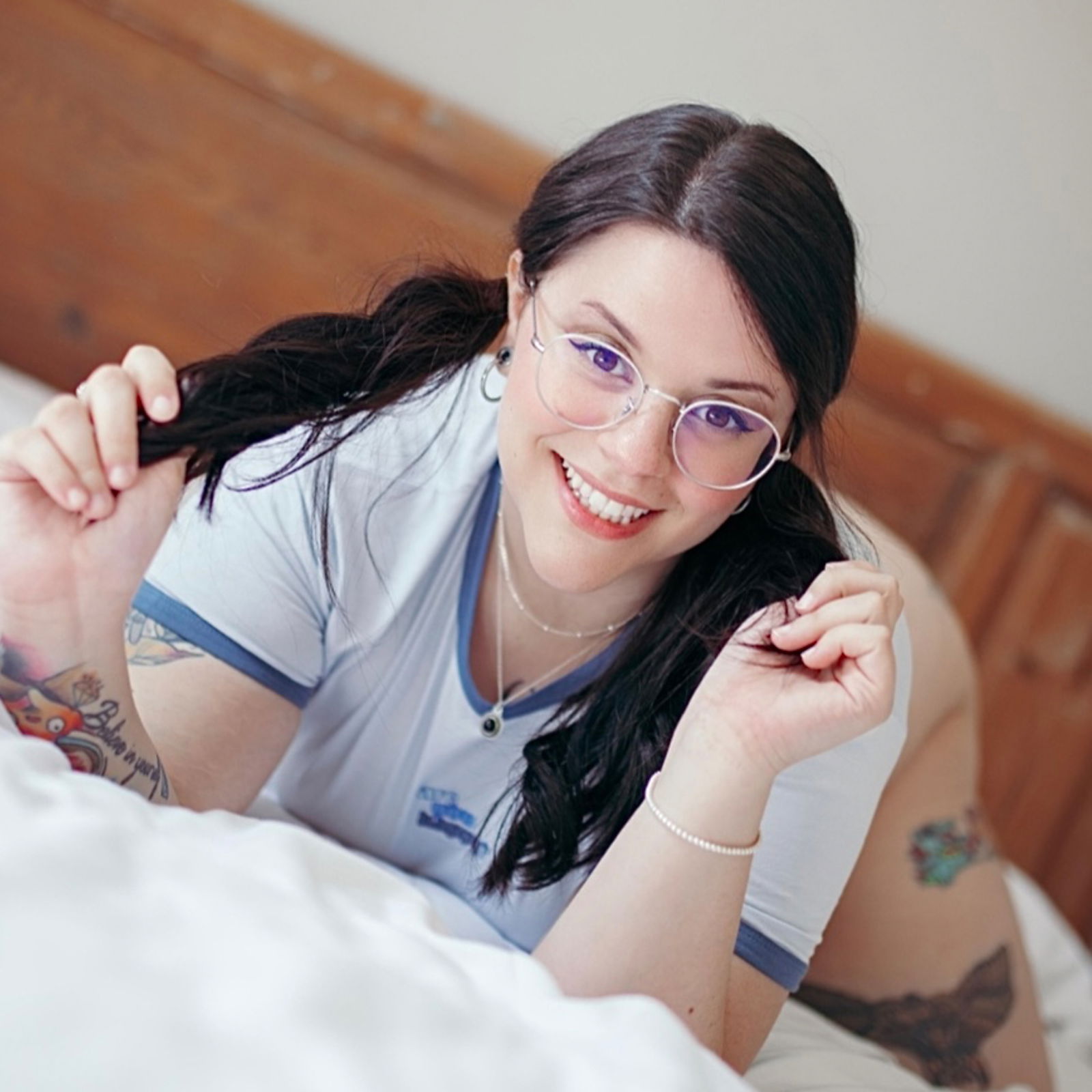 Miya 🎀 👉🏻👈🏻 photo