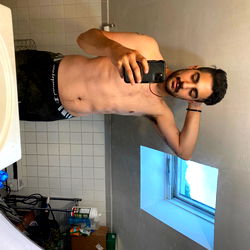 Stix777 - Gym Shot with Phone Camera