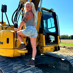 Lunaa Wild on Construction Site