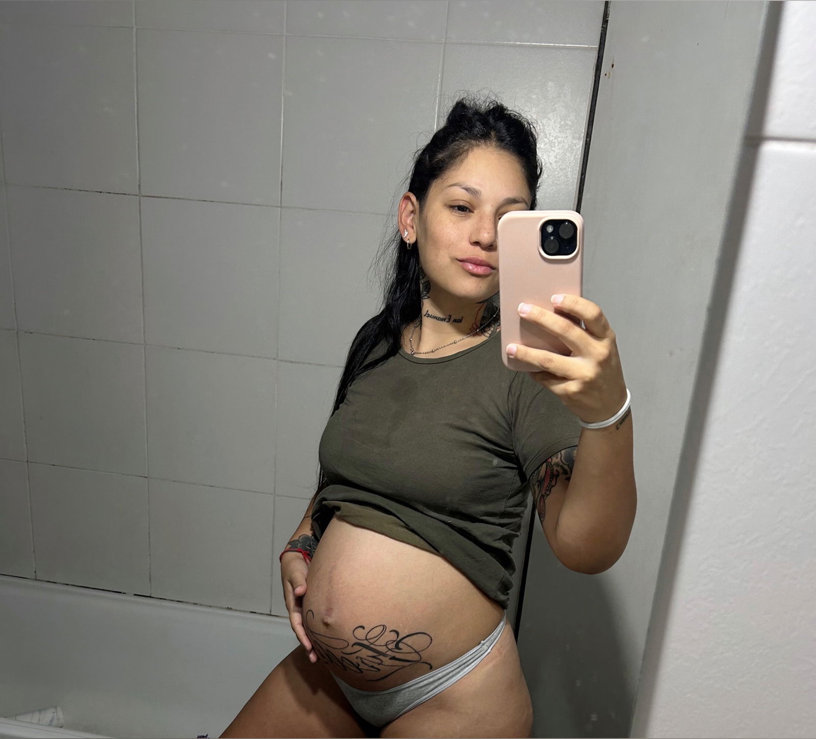 Lupe 👸🏻 Hot Latina 🔥 photo