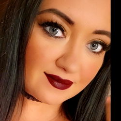 AnnaGUNN: A Beauty to Behold