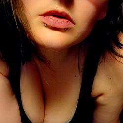 ThriftyKitten - Elegant Moment