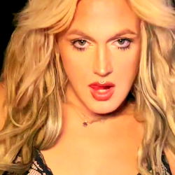 Amanda Lick, a captivating OnlyFans Model from Ohio