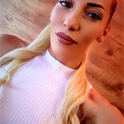 Amalia22 on OnlyFans: Elegant Portrait