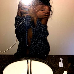 Onlyfans Model Queentinny - Discovery Bay