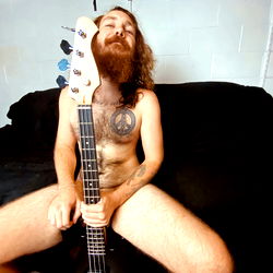 Onlyfans: King with Guitar and Tattoo